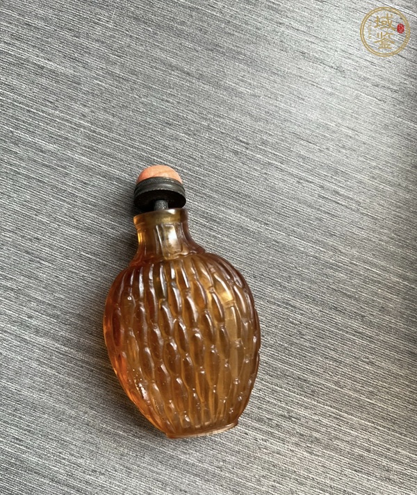 古玩玉器玻璃鼻煙壺真品鑒賞圖