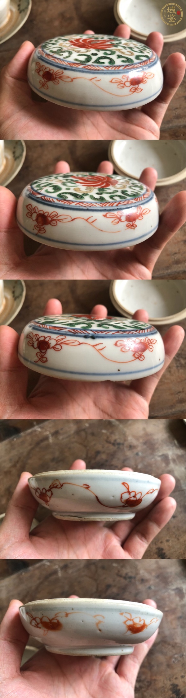 古玩陶瓷青花五彩花卉紋粉盒真品鑒賞圖