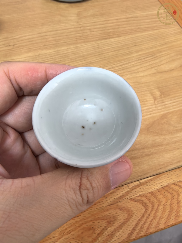 古玩陶瓷祭蘭釉杯真品鑒賞圖
