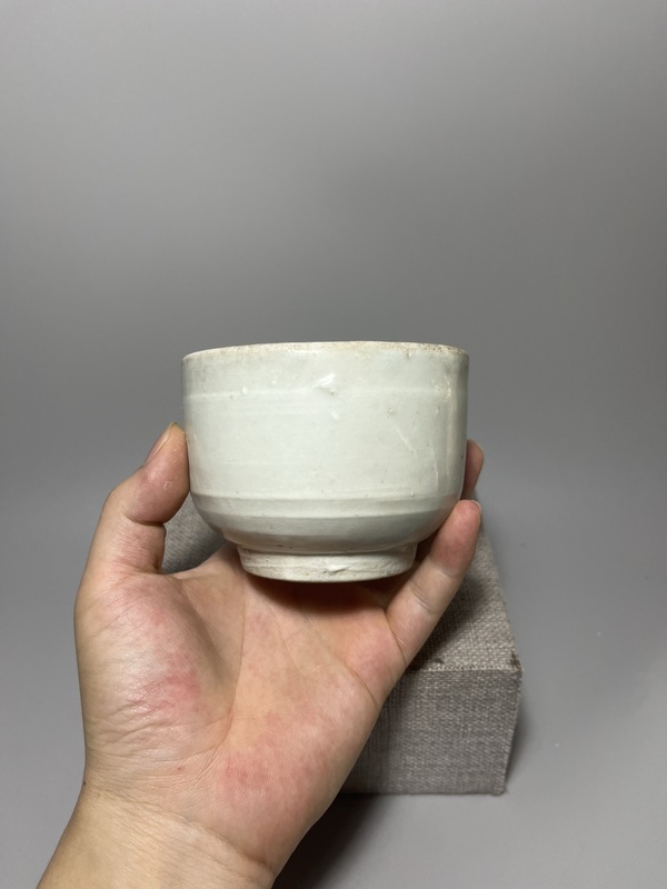 古玩轉賣青白釉茶碗拍賣，當前價格299元