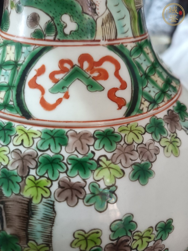 古玩陶瓷五彩瓶真品鑒賞圖