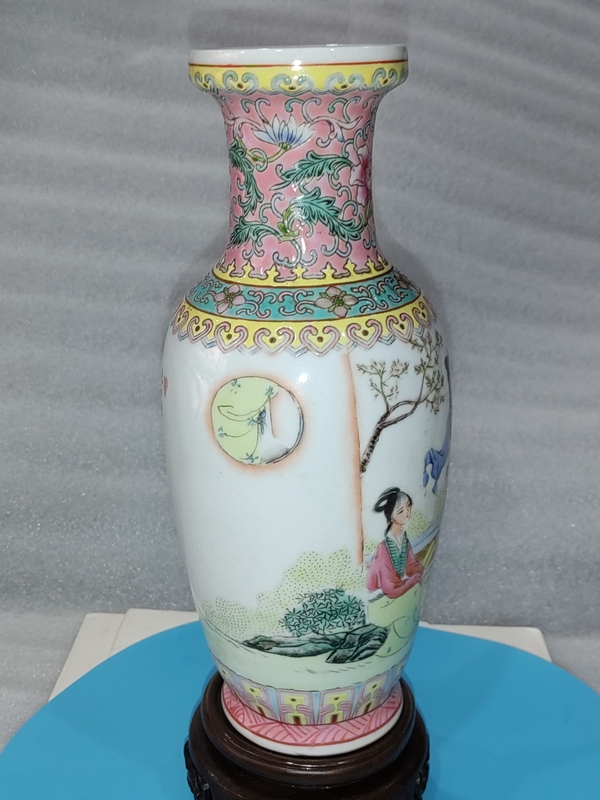 古玩陶瓷粉彩仕女人物紋瓶拍賣，當前價格1280元