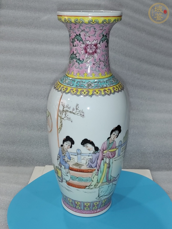 古玩陶瓷粉彩仕女人物盤口瓶真品鑒賞圖