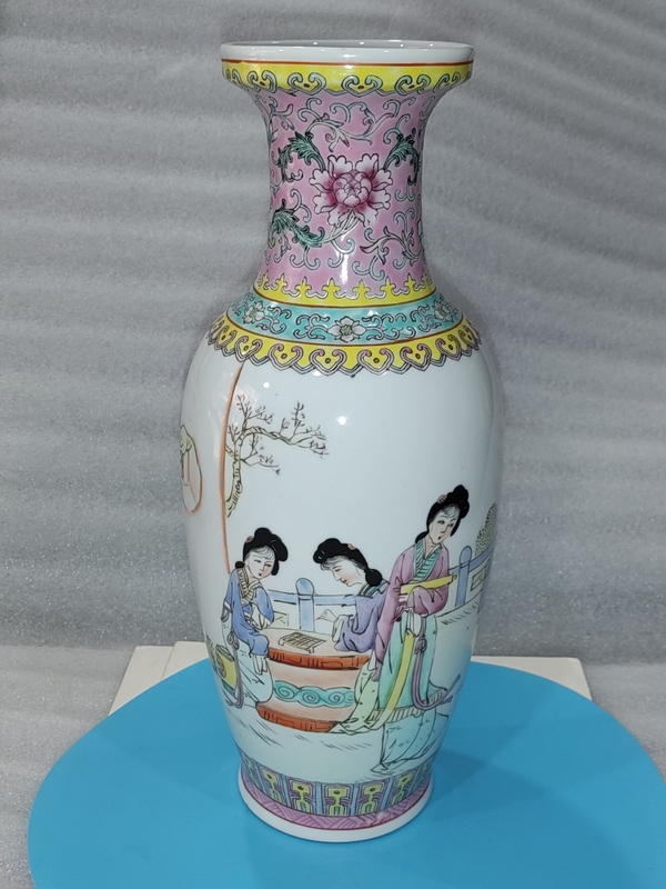 古玩陶瓷粉彩仕女人物盤口瓶拍賣，當(dāng)前價(jià)格1680元