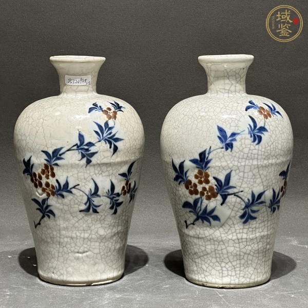 古玩陶瓷哥釉青花礬紅花卉紋梅瓶真品鑒賞圖