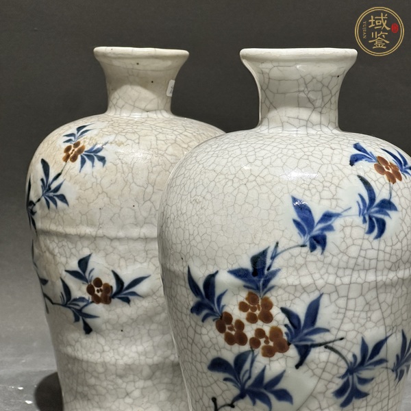 古玩陶瓷哥釉青花礬紅花卉紋梅瓶真品鑒賞圖