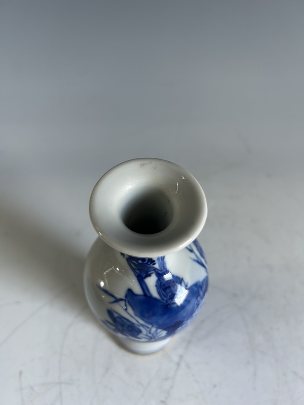 古玩陶瓷清中期·青花賞瓶拍賣，當(dāng)前價格3000元