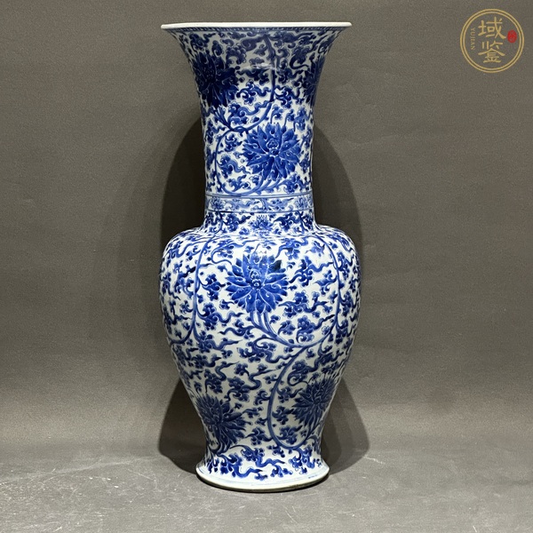 古玩陶瓷青花纏枝花卉鳳尾尊真品鑒賞圖