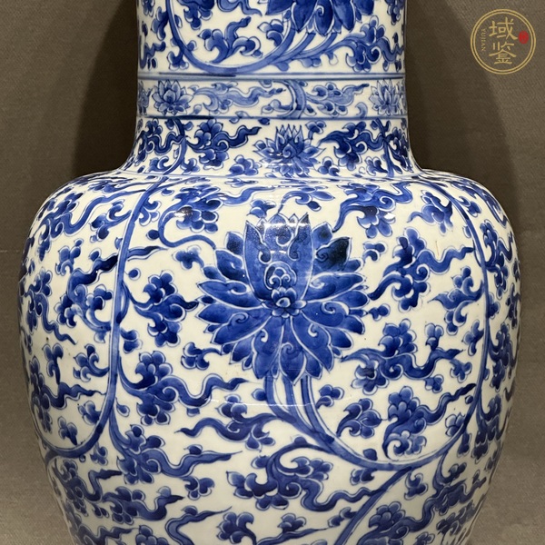 古玩陶瓷青花纏枝花卉鳳尾尊真品鑒賞圖
