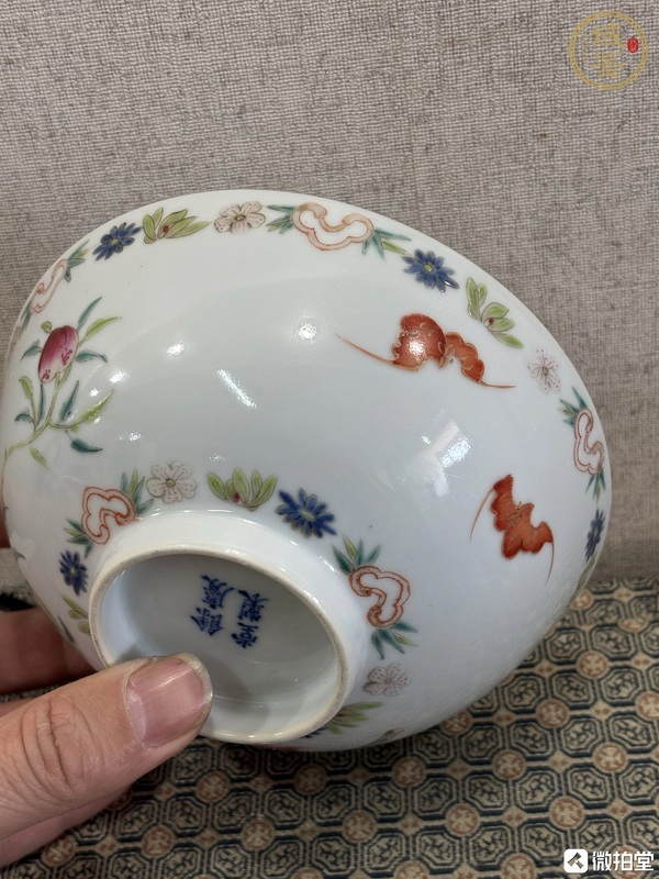 古玩陶瓷粉彩福壽紋碗真品鑒賞圖
