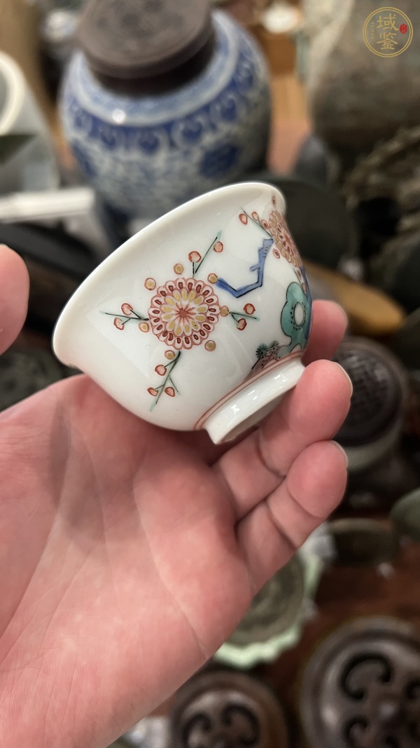 古玩陶瓷花鳥紋五彩杯真品鑒賞圖