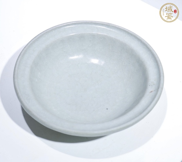 古玩陶瓷龍泉窯菊瓣洗真品鑒賞圖