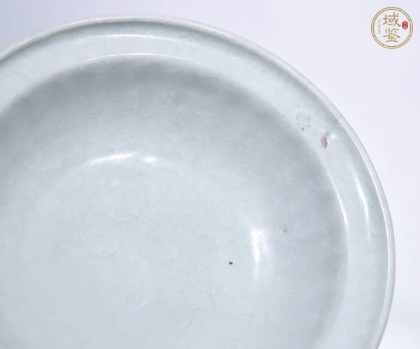 古玩龍泉窯菊瓣洗真品鑒賞圖