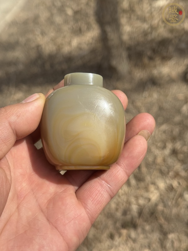 古玩玉器瑪瑙雕“人物故事”鼻煙壺真品鑒賞圖