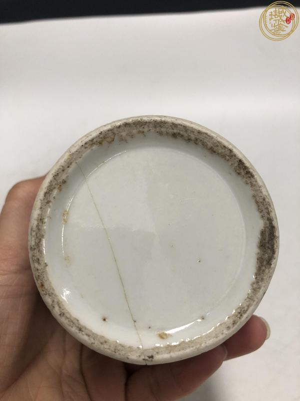 古玩陶瓷青花趕珠龍紋盤螭龍紋瓶真品鑒賞圖