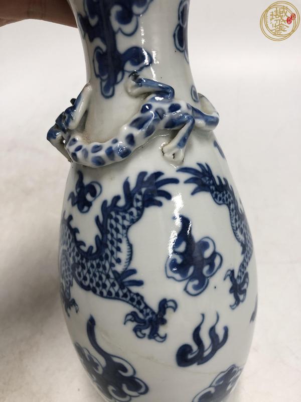古玩陶瓷青花趕珠龍紋盤螭龍紋瓶真品鑒賞圖