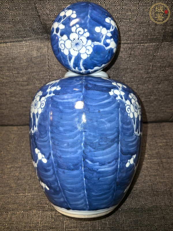 古玩陶瓷青花冰梅圖蓋罐真品鑒賞圖