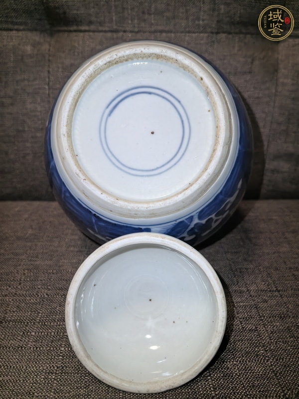 古玩陶瓷青花冰梅圖蓋罐真品鑒賞圖