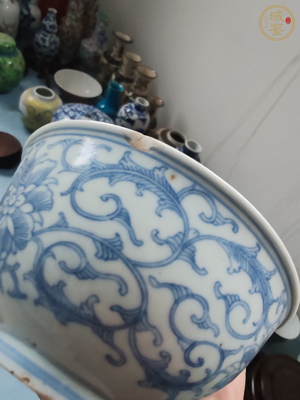 古玩陶瓷青花纏枝花卉紋碗真品鑒賞圖