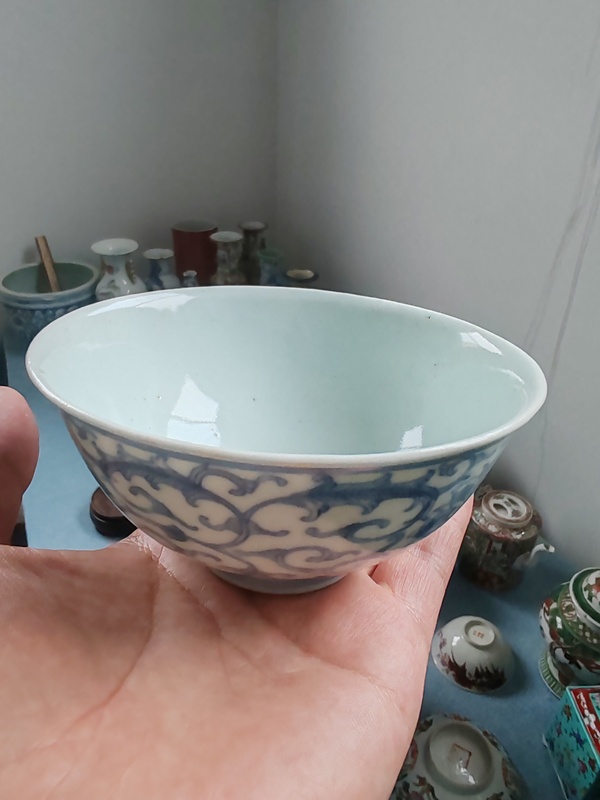 古玩陶瓷清乾隆時期青花纏枝花卉紋碗拍賣，當前價格880元