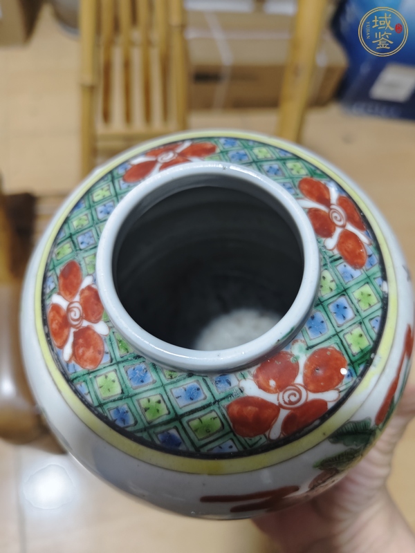 古玩陶瓷五彩罐真品鑒賞圖
