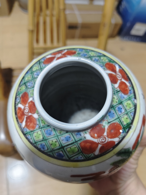 古玩陶瓷五彩罐拍賣，當(dāng)前價(jià)格1500元