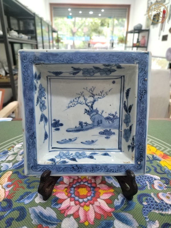 古玩陶瓷青花山水人物紋四方盤真品鑒賞圖