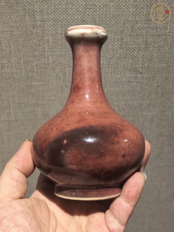 古玩陶瓷紅釉蒜頭瓶真品鑒賞圖