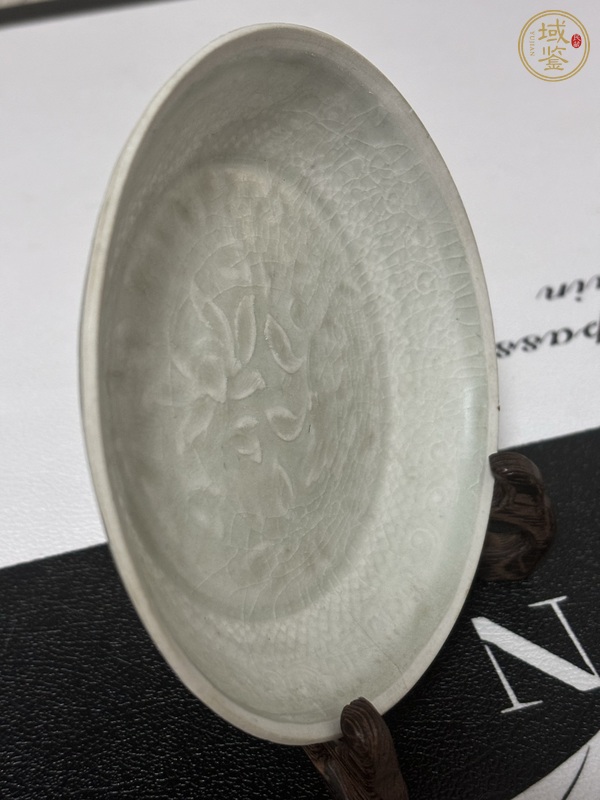 古玩陶瓷北宋·刻花洗真品鑒賞圖