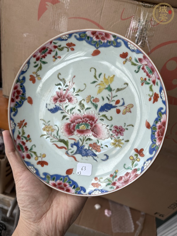 古玩陶瓷粉彩花卉紋盤(pán)真品鑒賞圖