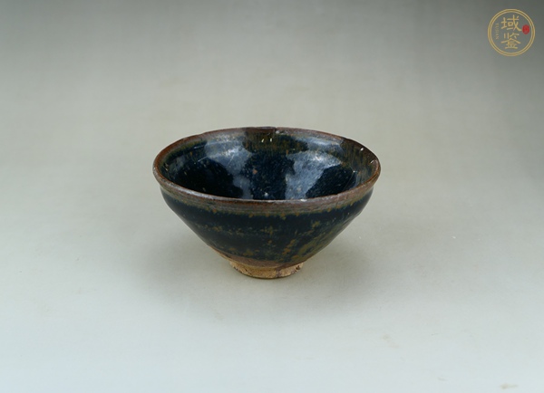 古玩陶瓷建窯黑釉雪花斑紋盞真品鑒賞圖