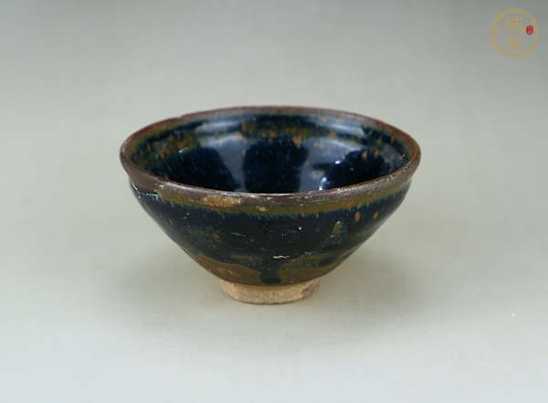 古玩陶瓷建窯黑釉雪花斑紋盞真品鑒賞圖