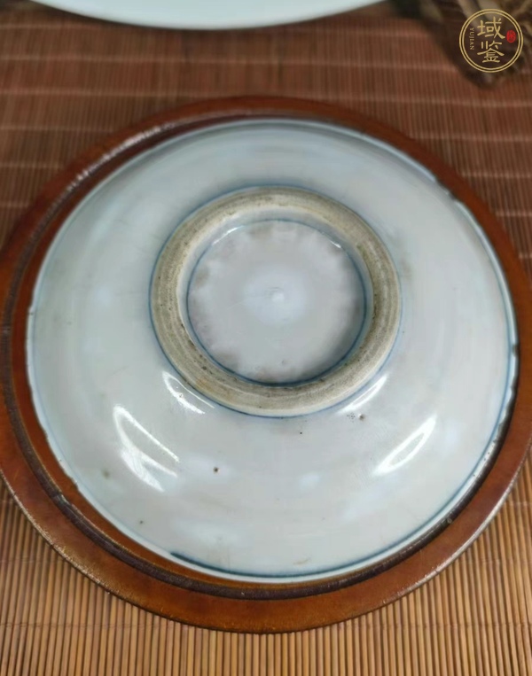古玩陶瓷日本明治青花魚(yú)藻紋盤(pán)真品鑒賞圖