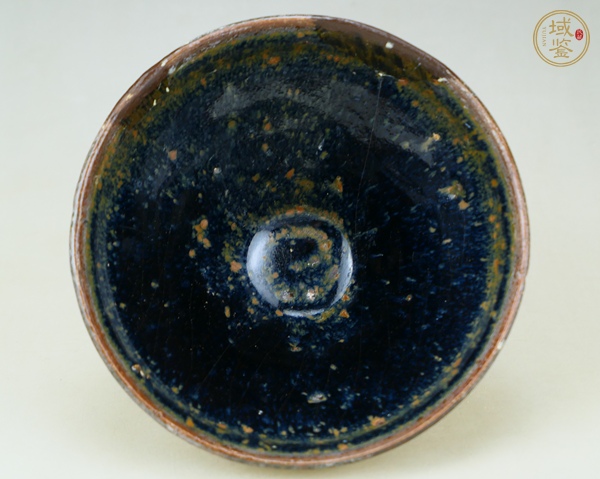 古玩陶瓷建窯黑釉雪花斑紋盞真品鑒賞圖