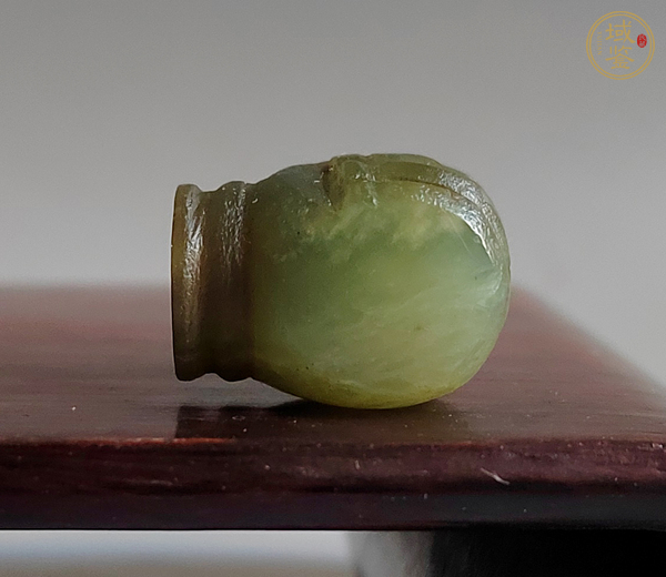 古玩玉器岫玉雕“煙鍋”真品鑒賞圖