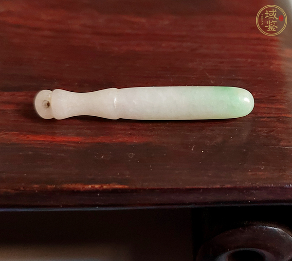 古玩陶瓷翡翠掛件真品鑒賞圖