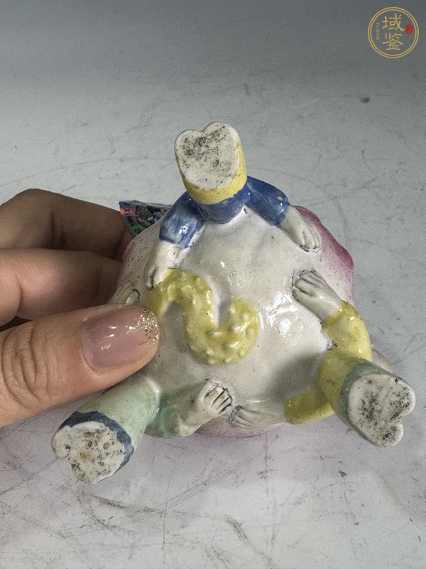 古玩陶瓷清晚·童子背蓮水盂真品鑒賞圖