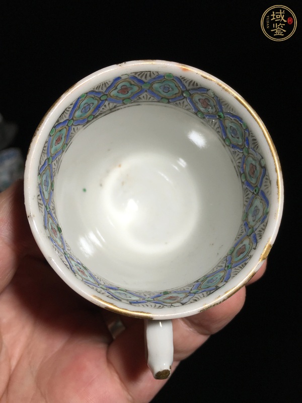 古玩陶瓷廣彩杯真品鑒賞圖
