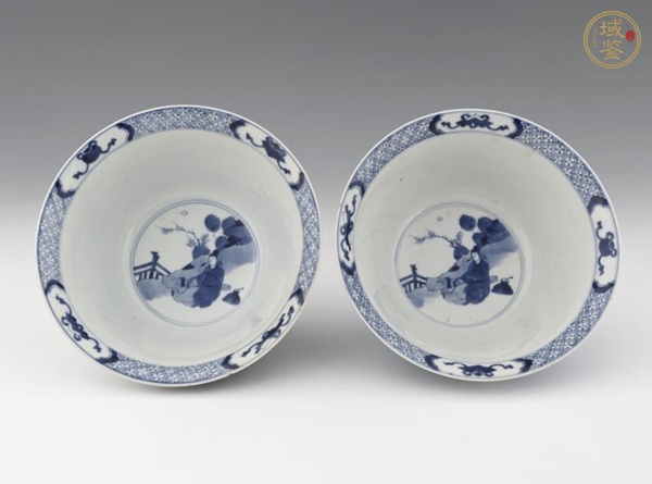 古玩陶瓷青花人物紋碗一對真品鑒賞圖