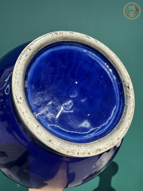 古玩陶瓷霽藍(lán)釉描金紋賞瓶真品鑒賞圖