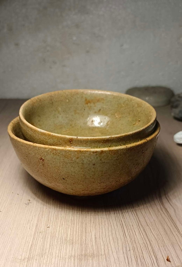 古玩陶瓷兩晉南北朝.岳州窯連體青釉茶碗拍賣，當(dāng)前價格0元