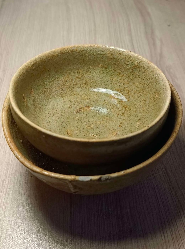 古玩陶瓷兩晉南北朝.岳州窯連體青釉茶碗拍賣，當(dāng)前價格0元
