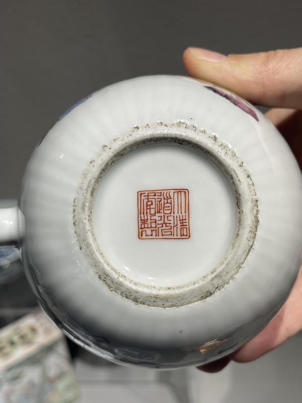 古玩陶瓷清代粉彩一粒珠壺拍賣，當(dāng)前價格13888元