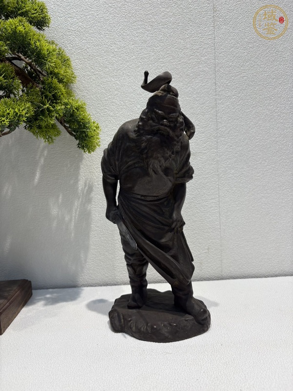 古玩雜項(xiàng)銅人物擺件真品鑒賞圖