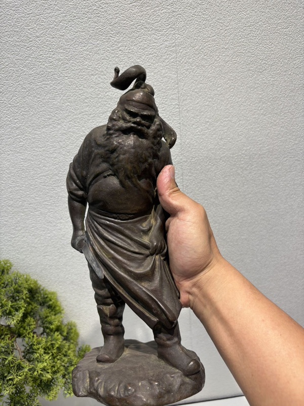 古玩轉賣銅人物擺件拍賣，當前價格6888元