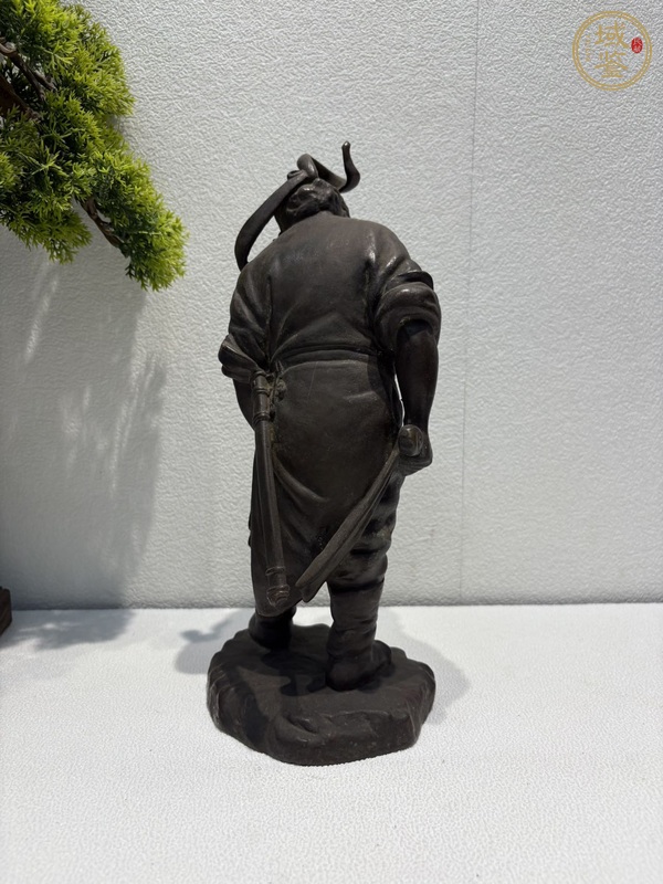 古玩雜項(xiàng)銅人物擺件真品鑒賞圖