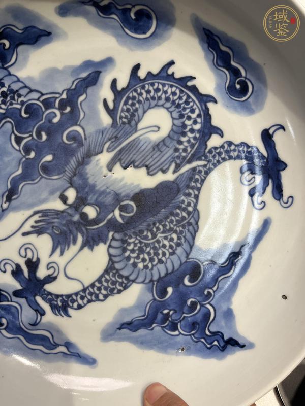 古玩陶瓷青花過墻龍紋盤真品鑒賞圖