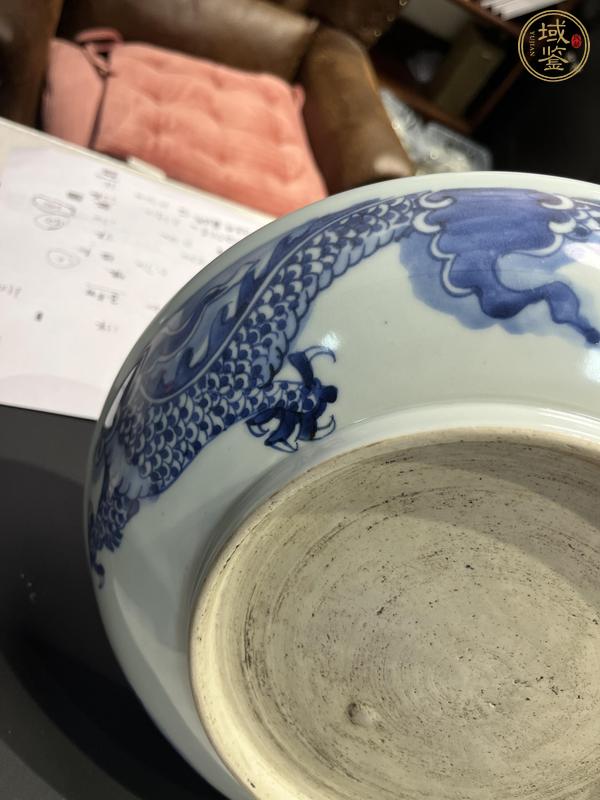 古玩陶瓷青花過墻龍紋盤真品鑒賞圖
