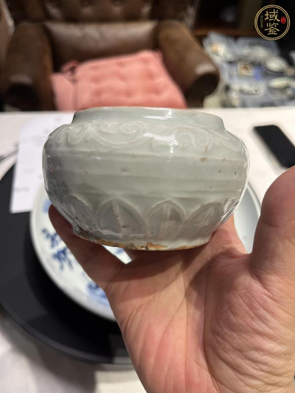 古玩陶瓷樞府釉印花罐真品鑒賞圖