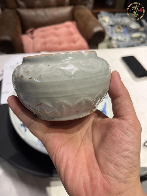 古玩陶瓷樞府釉印花罐真品鑒賞圖